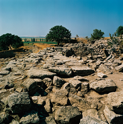 Mur denceinte de la ville antique de Troie. Troade, Bithynie, Turquie.