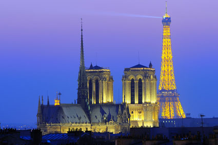 Notre-Dame et la tour Eiffel.