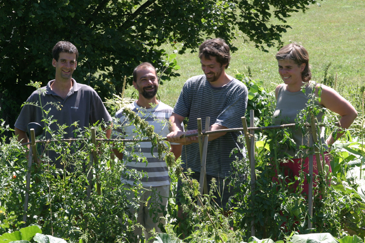 Stphane Cozon, leveur, producteur de plantes mdicinales et accueil paysan  Cobonne(Drme)��.