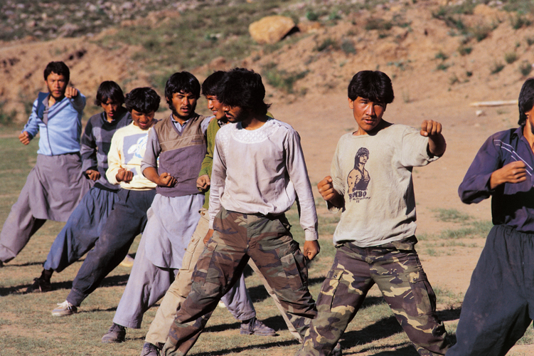 De nombreux volontaires rejoignent les <i>moudjahidin</i> afghans depuis l’ensemble du monde musulman, afin de prendre part au <i>djihad</i>, à la guerre sainte.