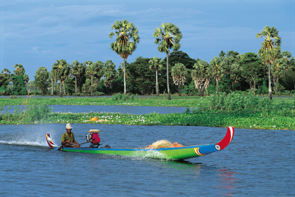 Le lac Tempe, situé sur l’île de Sulawesi, n’est profond que de 2 à 3 mètres mais double de volume durant la saison des pluies, pour le plus grand bonheur des pêcheurs.
