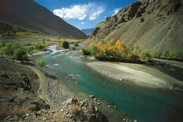 La Ghizar est la plus pure des rivières du nord du Pakistan, aussi les truites y ont-elles élu domicile.