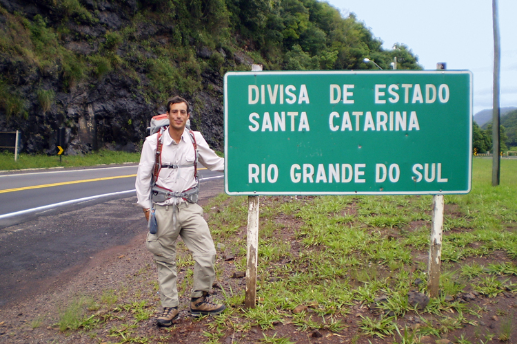 Entre de Franck Degoul dans ltat de Santa Catarina, le deuxime de son priple.