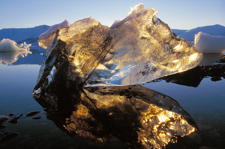 Glace du fjord Robertson. Siorapaluk, rgion de lAvanersuaq (Qaanaaq), nord-ouest du Groenland.