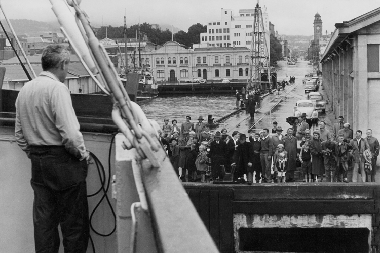 Appareillage  Hobart en Tasmanie, en 1955.