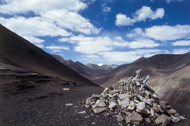 Vue sur la frontière tibétaine, à hauteur du col de Sangda (Dolpo).